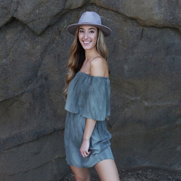 olive off the shoulder dress - Picture 4 of 5